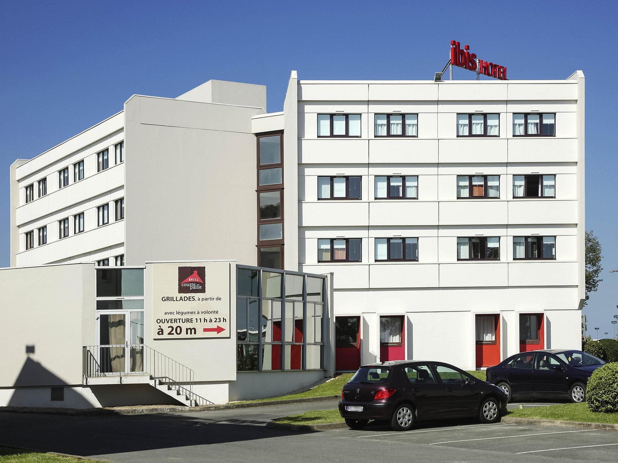 Hotel Ibis Poitiers Sud Exterior foto