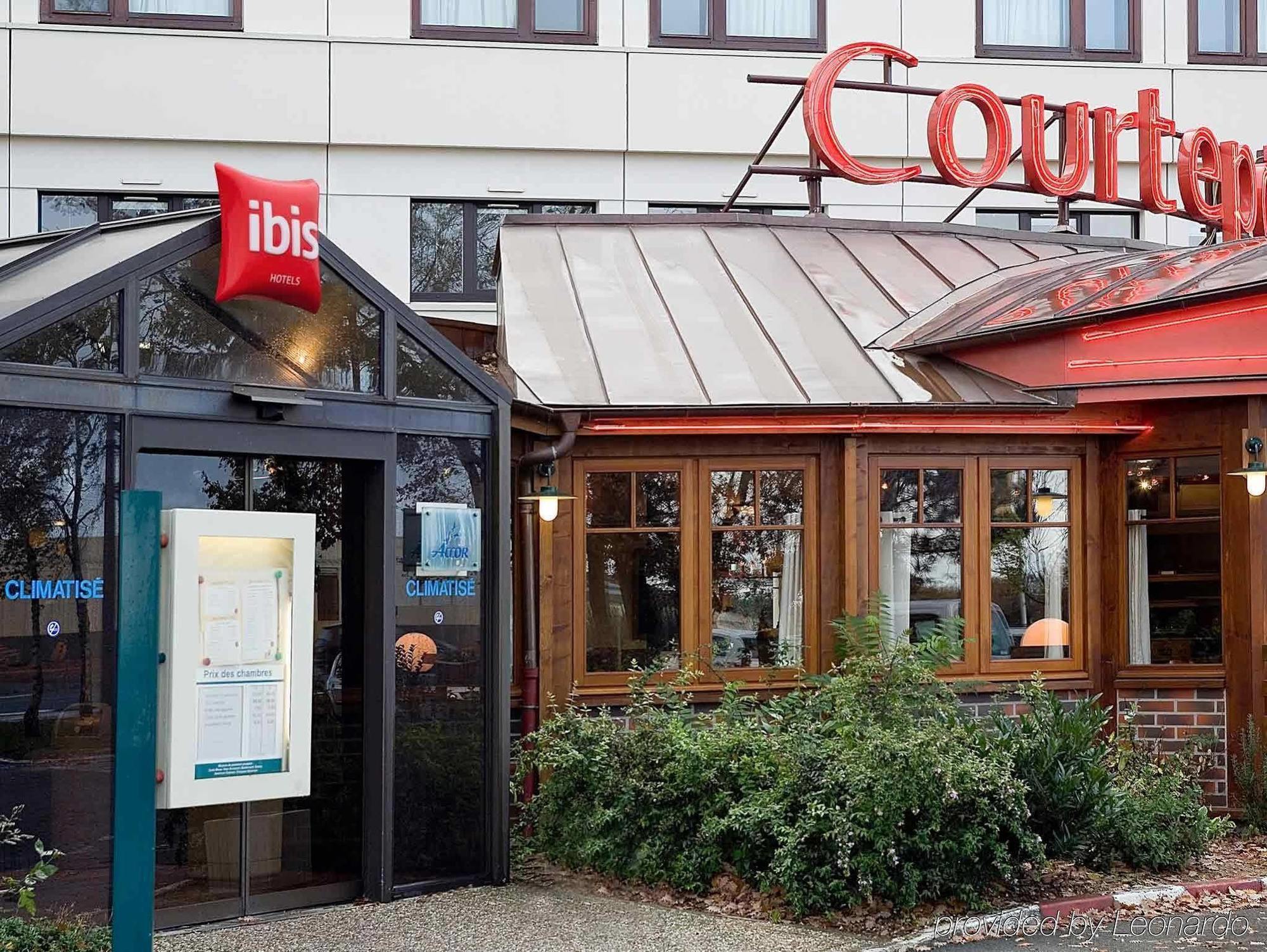 Hotel Ibis Poitiers Sud Exterior foto